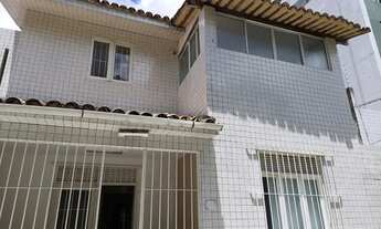 Imagem 3: ALUGO Casa com 397m² com 6 quartos em Madalena - Recife - PE