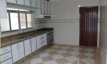 Imagem 5: Sobrado para Locação em Santo André, Parque Jaçatuba, 3 dormitórios, 3 suítes, 5 banheiros