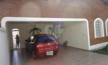 Imagem 5: Casa térrea comercial/residencial à venda no centro de Vinhedo/SP