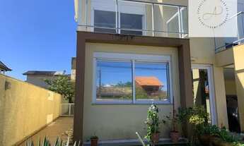 Imagem 2: Fantástica casa no Campeche com 4 dormitórios!