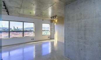 Imagem 3: Apartamento no bairro Petrópolis andar alto de 1 dormitórtio e 2 vagas