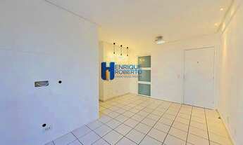 Imagem 3: Alugo apartamento nascente no edf Cap de Vile, c/ 70 mts, 2 quartos (1ste c/ closet) + vag