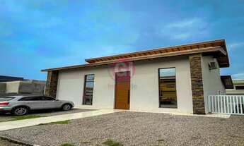 Imagem 3: Casa para venda tem 230 metros quadrados com 4 quartos em Lagoinha - Ubatuba - São Paulo