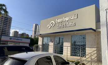 Imagem 1: Prédio comercial na Lima e Silva