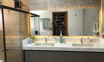 Imagem 2: Sobrado para venda possui 250 metros quadrados com 6 quartos