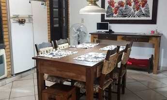 Imagem 5: Linda casa com 4 quartos no Pio Corrêa!