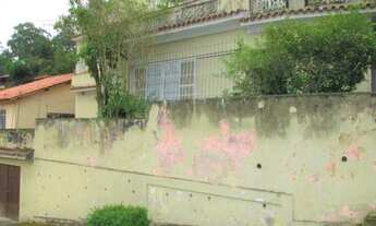 Imagem 2: Casa para Venda em Niterói, Santa Rosa, 3 dormitórios, 1 suíte, 3 banheiros