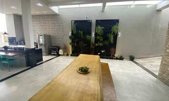 Imagem 6: Casa com uma vista privilegiada da Ibituruna, área gourmet ampla com fino acabamento