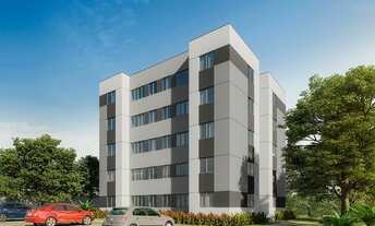 Imagem 2: Smart Torquato - ao lado do Baratão da Carne