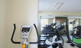 Imagem 2: Apartamento para Venda em Niterói, São Domingos, 3 dormitórios, 1 suíte, 3 banheiros, 1 va