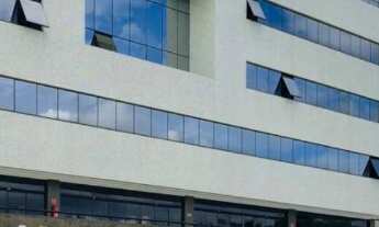 Imagem 1: Cristal Corporate Health, espaço comercial, em frente ao Cristal Ville