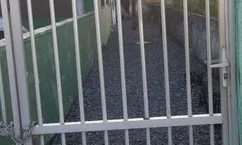 Imagem: Quarto com banheiro para solteiro