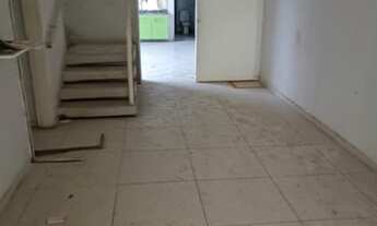 Imagem 7: LM aluga Casa Comercial ao lado do Hiper de Casa Forte com 9 salas e e banheiros R$ 12.000