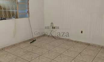 Imagem 5: Térrea para venda possui 103 metros quadrados com 2 quartos