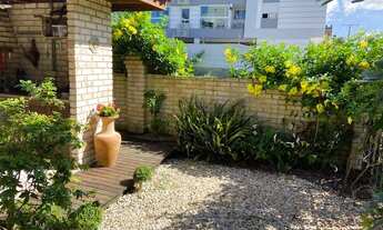 Imagem 3: Kitinete mobiliada com contrato de locação anual. Disponível para entrada em MARÇO