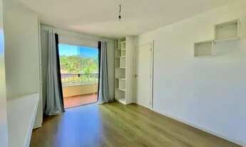 Imagem 7: Casa de condomínio para venda tem 240 metros quadrados com 4 quartos