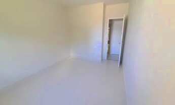 Imagem 4: C2 vagas de garagem;Sala para 2 ambientes e painel de Tv; Cozinha individual; 3 quartos se