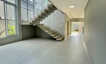 Imagem: Casa sobrado Florais dos lagos