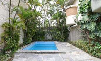 Imagem 2: Casa assobradada ao lado do Parque Villa Lobos e Praça Panamericana