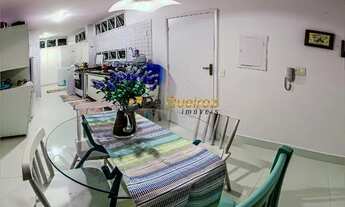 Imagem 2: ENCANTADORA CASA À VENDA NO CONDOMÍNIO SCENIC - ALPHAVILLE: CONFORTO, LAZER E SEGURANÇA!