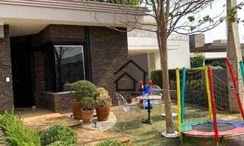 Imagem 2: Sobrado para venda no Condomínio Gaivota II, 333m2, 4 quartos