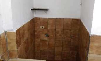 Imagem 3: Kitnet com 1 dormitório para alugar, 30 m² por R$ 900/mês - Jardim Marister - Jacareí/SP