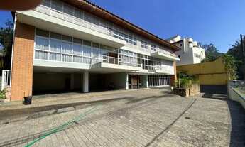 Imagem 2: Casa para venda tem 1550 metros quadrados com 5 quartos em Vila Tramontano - São Paulo - S