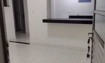 Imagem 2: Ap 2/4 garagem- Sta monica - R$900,00