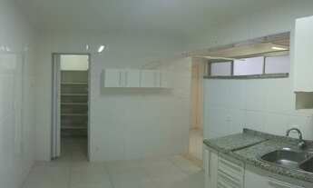 Imagem 4: APTO 3Dorms., 3Banhs, Sala CONJUGADA, Cozinha GRANDE C ARMÁRIOS, reformada + vaga. APTO SI