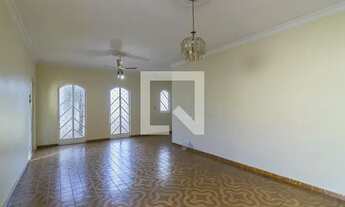 Imagem 2: Casa para Aluguel - Nova Campinas, 4 Quartos, 180 m2