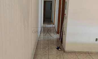 Imagem 7: Térrea para venda possui 103 metros quadrados com 2 quartos