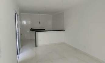 Imagem 2: Sobrado para venda possui 91 metros quadrados com 3 quartos em Santa Teresinha - São Paulo