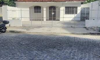 Imagem 2: Casa para aluguel e venda com 525 metros quadrados com 5 qT - PRÓXIMO A BIOFACE