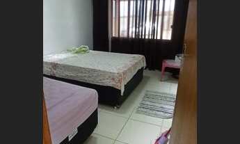 Imagem 6: Chácara em Crucilândia/MG Casa com acabamento de primeira com piscina