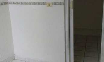 Imagem 3: Alugo casa tipo kitnet $450 2 quarto