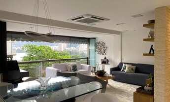 Imagem 3: Excelente Apartamento na Lagoa, 320m², 4 quartos sendo 2 suítes, com 2 vagas de garagem