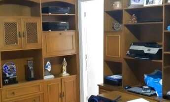 Imagem 4: Santa Genoveva - Casa triplex, 5 quartos, duas suítes, terraço, garagem