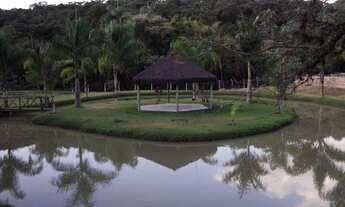 Imagem 3: Incrível Casa 4 Quartos, 3 Garagens no Condomínio Ouro Verde - Betim