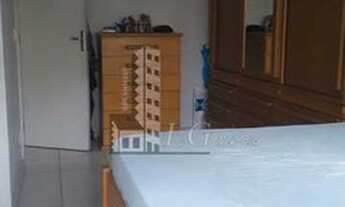 Imagem 7: Casa triplex com varanda frente de rua