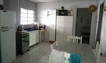 Imagem 7: Casa mista no centro abaixo do valor