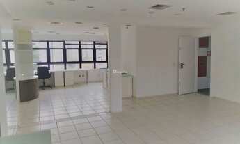 Imagem 4: Sala Comercial. Andar inteiro. São 2 salas juntas. Total de 98m². Recém Reformada!