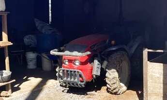 Imagem 7: Chácara 5.8 ha; Parreiral; porteira fechada