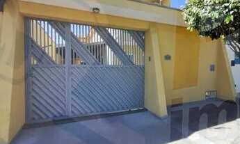 Imagem 2: Casa Residencial com 3 quartos para alugar por R$ 2400.00, 200.00 m2 - JARDIM VITORIA - LI