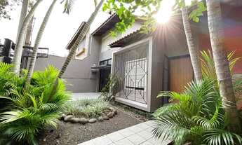 Imagem 2: Casa com 4 Dormitorio(s) localizado(a) no bairro Vila Jardim em Porto Alegre / Ref.:OR