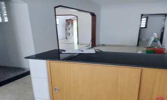 Imagem 2: Jacareí - Casa Padrão - Jardim Flórida