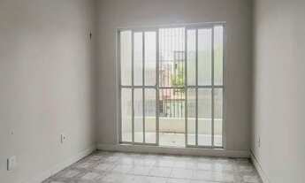 Imagem 3: Casa para venda possui 70 metros quadrados com 2 quartos em Plataforma - Salvador - BA