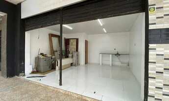 Imagem 4: Excelente ponto comercial térreo na santo Antônio esquina da presidente Vargas