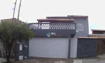 Imagem: Casa com 3 dormitórios à venda, 260 m²