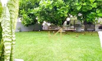 Imagem: Casa Térrea - 136m² - Bairro Tropical