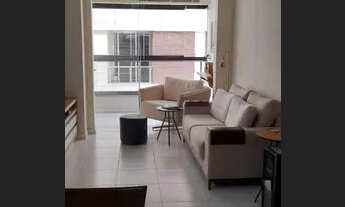 Imagem 2: Apartamento para Venda em Florianópolis, Jurerê, 2 dormitórios, 1 suíte, 2 banheiros, 2 va